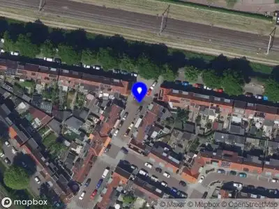 Ambulance met gepaste spoed naar de Toloysenstraat in Dordrecht