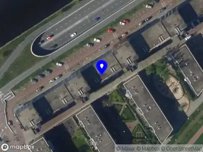 Traumahelikopter met grote spoed naar de Neherkade in 's-Gravenhage