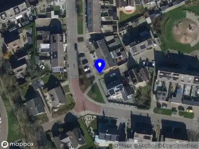 Brandweer met gepaste spoed naar de Spoorstraat in Arnemuiden