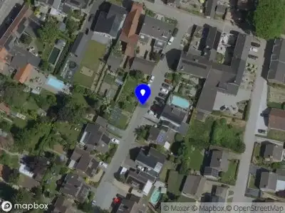 Brandweer met gepaste spoed naar de Baroniestraat in Gronsveld vanwege wateroverlast