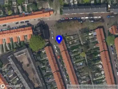 Ambulance met gepaste spoed naar de Reigerpad in Rotterdam