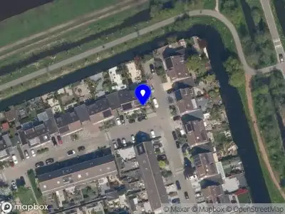 Ambulance met grote spoed naar de Mina Krusemanstraat in Schiedam