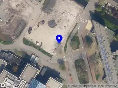 Ambulance met grote spoed naar de Poortmolen in Capelle aan den IJssel