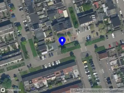 Ambulance met grote spoed naar de J. Breebaardstraat in Zaandam