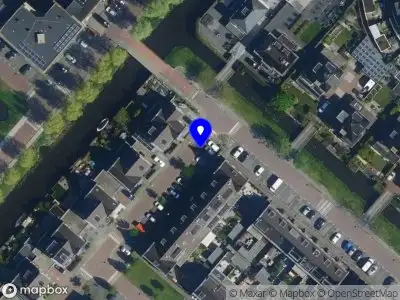 Brandweer met gepaste spoed naar de Nico Steenvoordenstraat in Noordwijk vanwege gebouwbrand