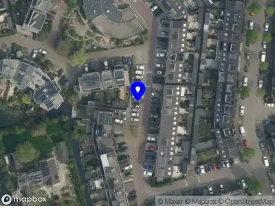Ambulance met grote spoed naar de Strausserf in Gouda