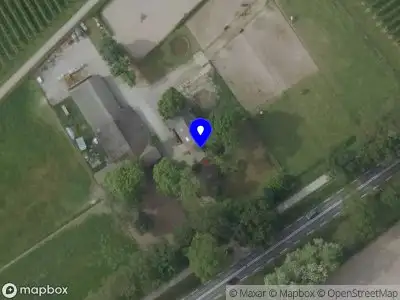 Brandweer met grote spoed naar de Napoleonsweg Zuid in Grathem vanwege voertuigbrand