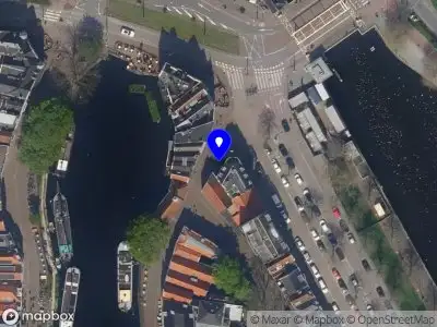 112 melding Ambulance met grote spoed naar de Voorstraat in Rotterdam