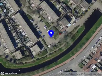 Ambulance met grote spoed naar de Schar in Hellevoetsluis