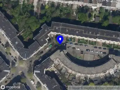 112 melding Ambulance met gepaste spoed naar de Hofstedestraat in Rotterdam