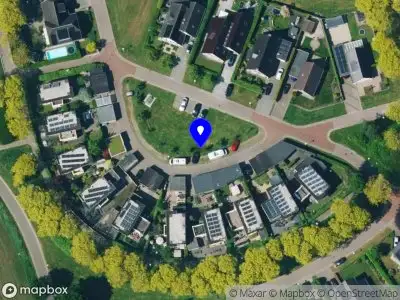 Brandweer met grote spoed naar de Reindersdijk in Dalen vanwege waarnemen gaslucht