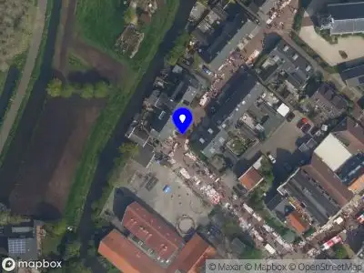 Ambulance met gepaste spoed naar de Torenstraat in Nieuwerkerk aan den IJssel