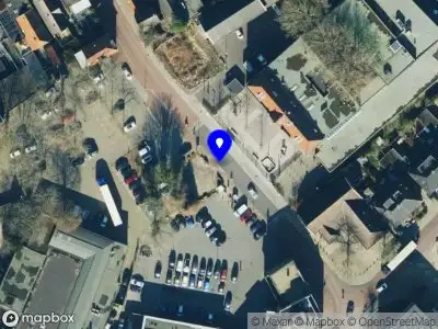 Brandweer met grote spoed naar de Vledderstraat in Meppel vanwege afhijsen patient