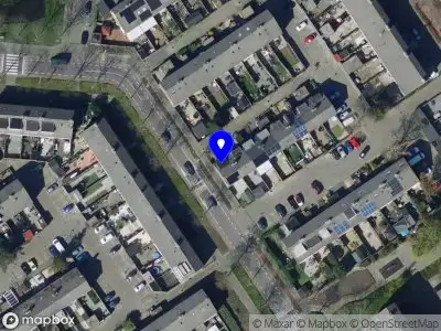 Ambulance met grote spoed naar de Tamusdonk in Spijkenisse