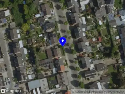 Brandweer met grote spoed naar de Overbroekerstraat in Hoensbroek vanwege gebouwbrand