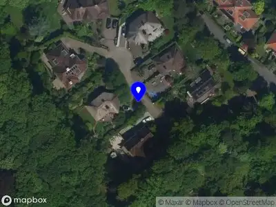 Brandweer met gepaste spoed naar de Leonard Springerhof in Bloemendaal vanwege stormschade