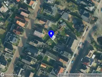 Brandweer met grote spoed naar de Bouwstraat in Rijssen vanwege afhijsen patient