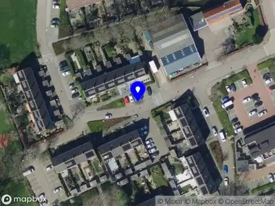 Ambulance met grote spoed naar de De Meeting in Poortugaal