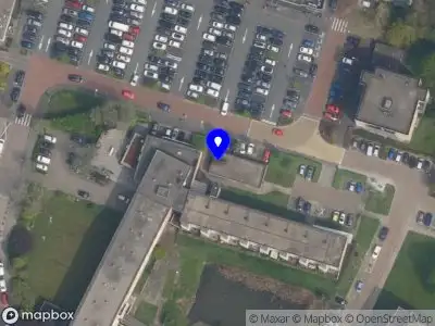 Ambulance met grote spoed naar de Raadhuishof in Berkel en Rodenrijs