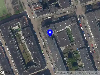 Ambulance met grote spoed naar de Pupillenstraat in Rotterdam