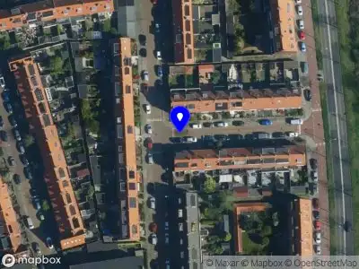 Ambulance met grote spoed naar de Willebrordstraat in Haarlem