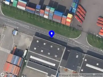 Ambulance met grote spoed naar de Bunschotenweg in Rotterdam