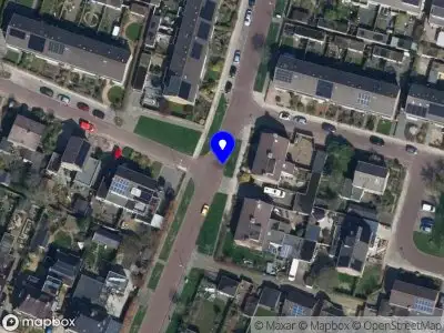 Politie met grote spoed naar de Pijperstraat in Assen vanwege ongeval met letsel