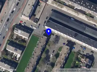 Brandweer met gepaste spoed naar de Flemingstraat in Groningen vanwege afhijsen patient