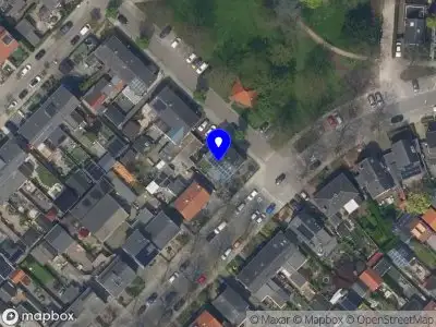 Ambulance met grote spoed naar de Oranjestraat in Ridderkerk