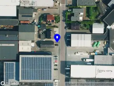 Brandweer met grote spoed naar de Ambachtsweg in Urk vanwege gebouwbrand