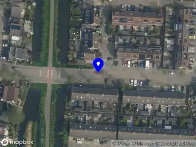 Ambulance met grote spoed naar de Romerostraat in Gouda