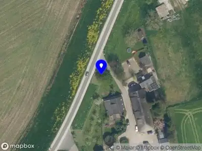 Ambulance met grote spoed naar de Lekdijk in Tienhoven