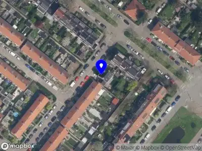 Ambulance met gepaste spoed naar de Clematisstraat in Rotterdam