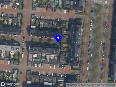 Ambulance met gepaste spoed naar de Alberto Giacomettipad in Rotterdam