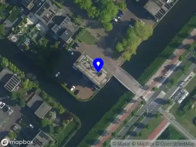 Ambulance met gepaste spoed naar de De Slufter in Hoofddorp