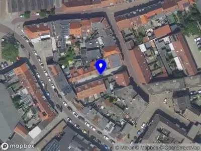 Brandweer met grote spoed naar de Johannesstraat in Bergen op Zoom vanwege gebouwbrand