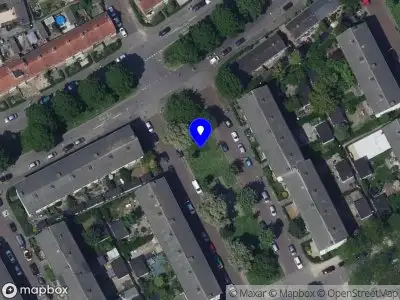 112 melding Brandweer met grote spoed naar de Prinses Margrietstraat in Dordrecht vanwege voertuigbrand