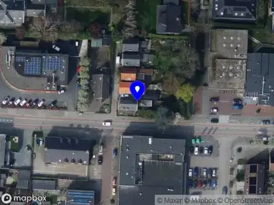 Ambulance met gepaste spoed naar de Weth. Van der Veldenweg in Numansdorp