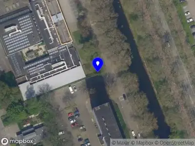 Ambulance met gepaste spoed naar de Koninginnelaan in Vlaardingen