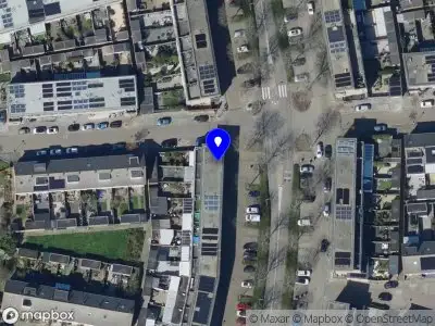 Ambulance met gepaste spoed naar de Beb Vuykstraat in Spijkenisse