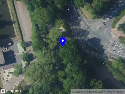 Politie naar de Mies Bouwmanboulevard in Hilversum vanwege aanrijding met letsel