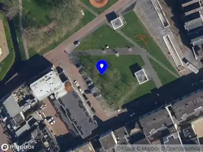 Brandweer met gepaste spoed naar de Geerts Willigenplein in Heerenveen vanwege stankoverlast