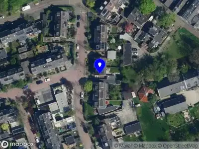 Ambulance met grote spoed naar de Holendrecht in Abcoude