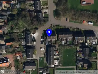 Brandweer met gepaste spoed naar de Eets van Hiddemastrjitte in Marsum vanwege een buitenbrand