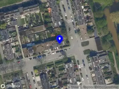 Ambulance met gepaste spoed naar de Philip Vingboonsstraat in Rotterdam