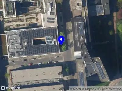 Ambulance en brandweer met grote spoed naar de Oudlaan in Utrecht