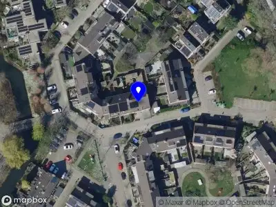 Brandweer met grote spoed naar de Schokker in Barendrecht vanwege afhijsen patient