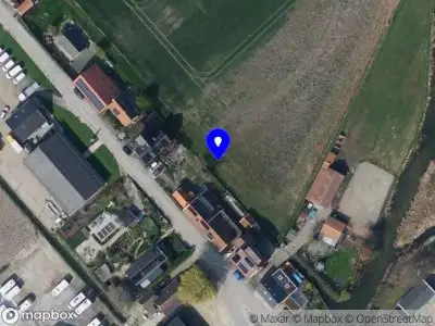 Ambulance met gepaste spoed naar de Schenkeldijk in 's-Gravendeel
