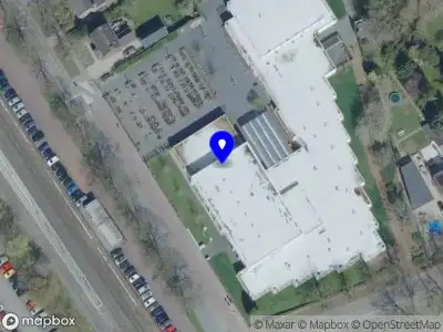 112 melding Brandweer met grote spoed naar de Stationsweg in Boxmeer vanwege voertuigbrand