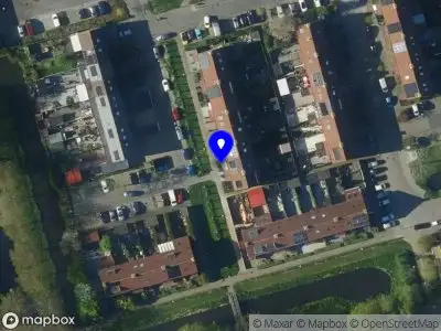 Brandweer met grote spoed naar de Kamille in Zwaag vanwege waarnemen gaslucht